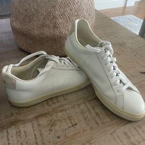 Veja Esplar sneakers